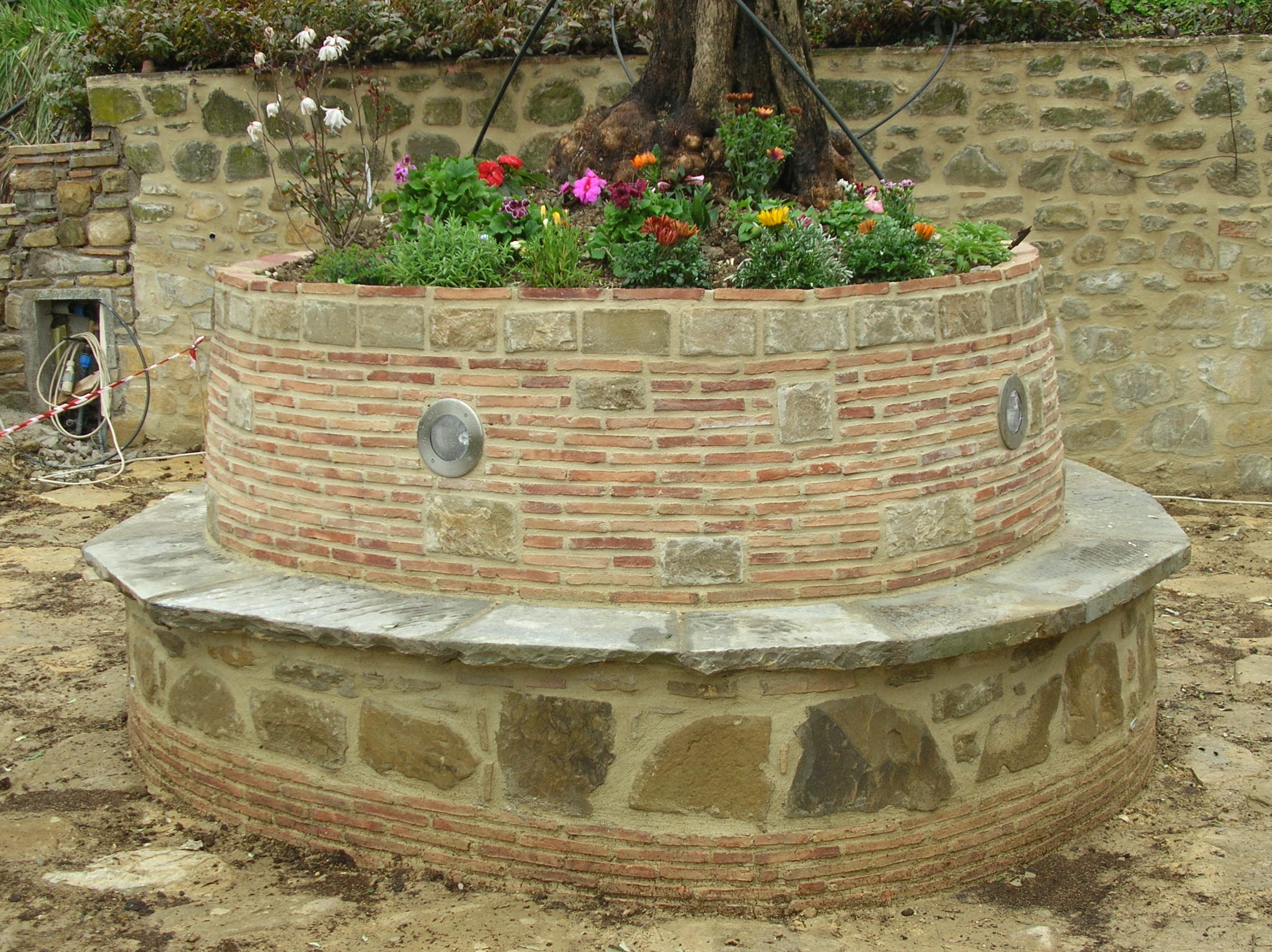Omega 2 Costruzioni - Contatti